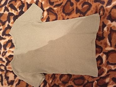 Kişi ayaqqabıları: Qısaqollu qadın köynəyi - Rəng: açıq zeytun/xaKi - Parça: elastik — 1