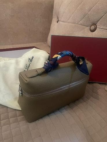 popitli çanta: Loro Piana qol çantası / kosmetik organizer - Material: təbii dənəli — 1