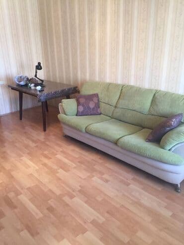 ramanı evlər: Yasamal r-da, 158 N-li məktəbin və «Uç Taс» (Три Корона) yaxınlıqda — 17