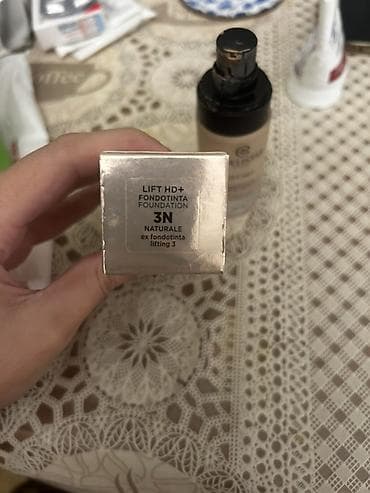 deri lekesi: Collistar Milano Lift HD+ Smoothing Lifting Foundation – ton krem - — 2