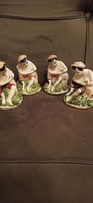 Məhsul: Naxışlı metal stəkanlar dəsti + dekorativ metal qab-qacaq