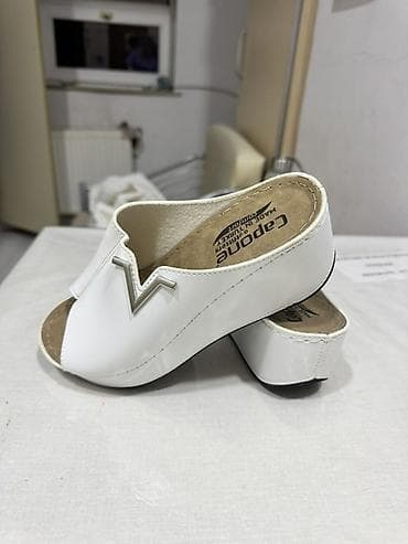 Toy paltarları və aksesuarları: Ağ rəngli qadın sabotları – Capone - Brend: Capone (Made in Turkey) - — 2