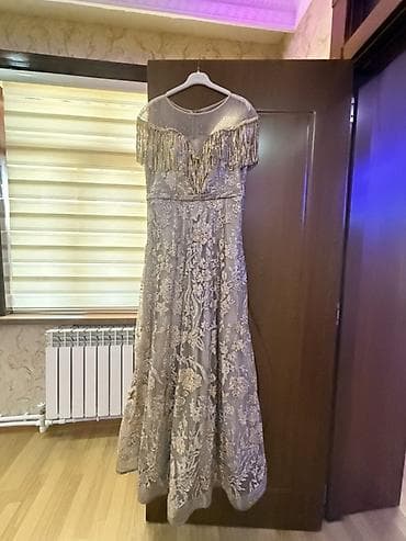 Gümüşü rəngdə zərli gecə/libas (uzun) Ölçü: 42 (XS) - Model: Uzun