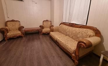 ✅divan destı +jurnalnı bırlıkde 220 manata satılır .hec bir problemi
