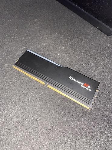 macbook pro 17: DDR5 16GB 6000Mhz G.Skill RAM — 2