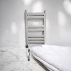 Kafel və bitirmə daşları: ▪️Paslanmaz materialdan dəsmalqurudanlar (Nerj 304) — 28