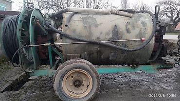 Vakumlu Dərmansəpən /suçəkən qoşqu agregatı - Təkərli qoşqu üzərində