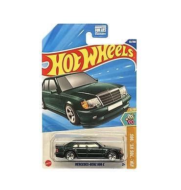 Kitablar və jurnallar: Hot Wheels Mercedes-Benz 500 E – 1:64 miqyaslı die-cast model. - — 1