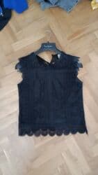 yupqa kofta: Qadın geyimləri dəsti - Qara rəngli t‑shirt: Ön hissədə “alexander — 5