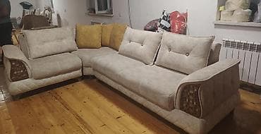Divan satilir. *Qiymeti endirim olundu 495 Azn.* Acilir baza var — 1