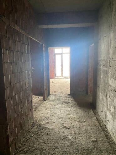 hezi aslanovda kiraye evler 3 otaqli kiraye evler ehmedlide kiraye evler ehmedlide: Qaraçuxur qəs., 3 otaqlı, Yeni tikili, m. Neftçilər, 105 kv. m — 6