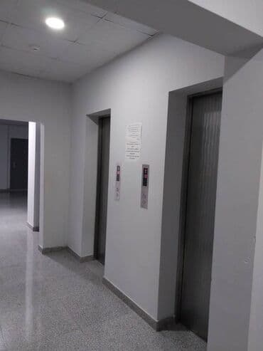 qarayev obyekt: Qaraev metrosuna yaxin 10 mertebeli binanın 1-ci mərtəbəsində yerləşən — 11