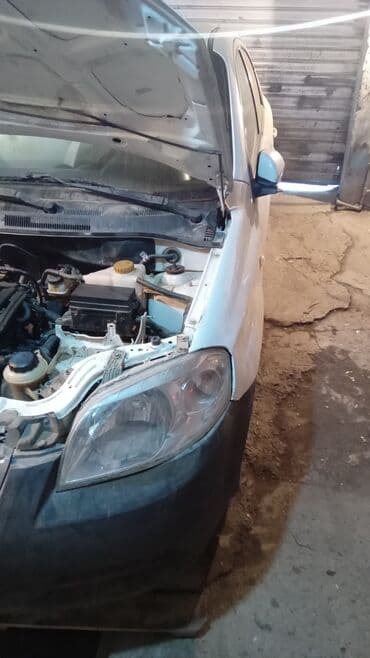 Системы освещения: Chevrolet Aveo 1.4 Avtomat Ehtiyyat hissler 1.4 Avtomat Karobka — 7