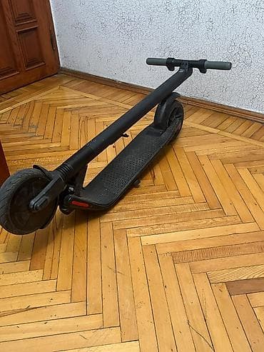 mini piyano: Elektrik skuter – qatlanan, LED işıqlar və displeyli - Rəng: qara — 1