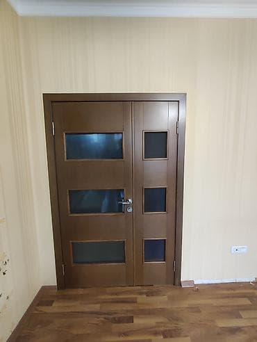 qapı hamam: Sekilde gorduyunuz kimi cox seliqeli qapilardi 2 otag qapsi bir — 2