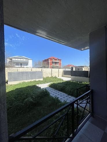 evler bina: 155 kv. m, 4 otaqlı — 2