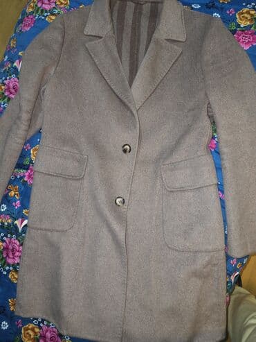 star silim: Qadın palto – klassik dizayn, bej/qəhvəyi tonlarda - Model: Dizdən — 1