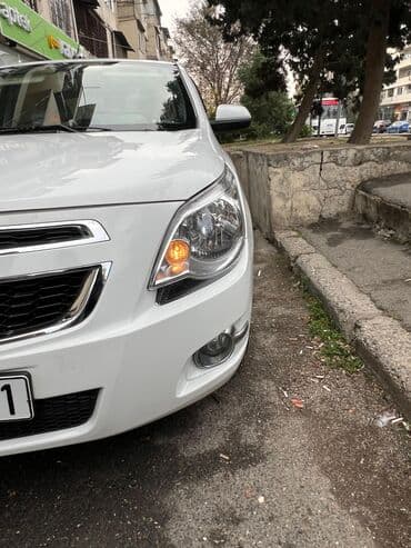 qadın masini: Chevrolet Cobalt: 1.5 l | 2023 il 160025 km Sedan — 7