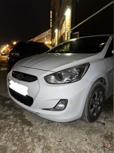 Suzuki: Ön, Hyundai accent, 2012 il, Pulsuz çatdırılma — 3