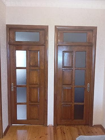 Taxta daxili qapılar – 4 ədəd - Material: massiv taxta, şüşəli