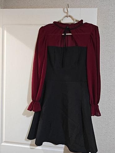 İki rəngli qadın donu - Üst hissə: şərab rəngində şifon material