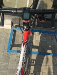 yığılan velosipedlər: Belçika brend merckx velosipedi. Yüngül amma keyfiyyətli karbon gövdə( — 10