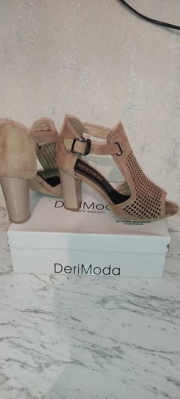 DeriModa qadın açıq burunlu sandalet.DeriModa mağazasının özündən 70