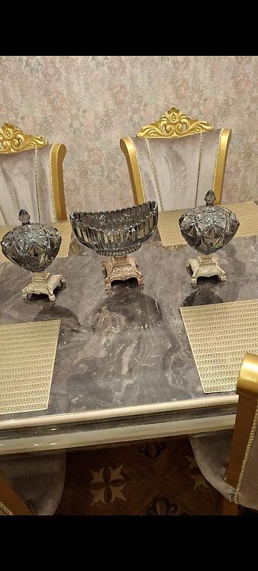 antik samovar: Kolleksiya üçün dekorativ kristal qab dəsti - Tərkibi: 3 hissə - 2 — 2