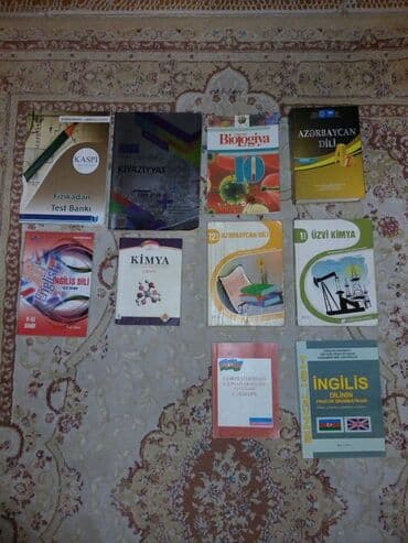 Abituriyentlər üçün vəsaitlər