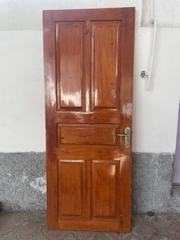 şüşə qapı: İşlənmiş Otaq qapısı Ünvandan götürmə — 1