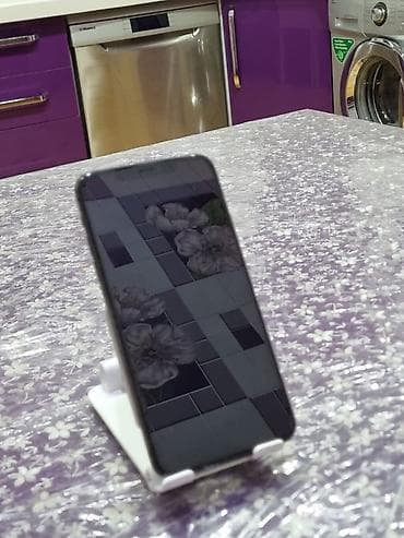 IPhone 11 Pro Max, 64 GB, Space Gray, Face ID — 3