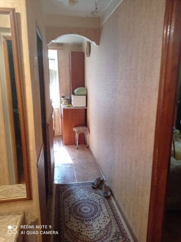 yasamalda 3 otaqli kiraye evler: Yasamalda 10 mertebeli binanın 7-cı mərtəbəsində yerləşən ümumi — 7