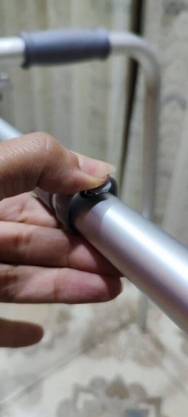 manej uşaq ucun: Dord ayaqliq . Yenidir — 3