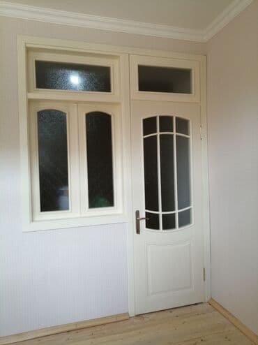 витражные окна в доме: Mebel, pilləkanı və qapıları sifarişlə yığıb yerində quraşdırirıq — 26