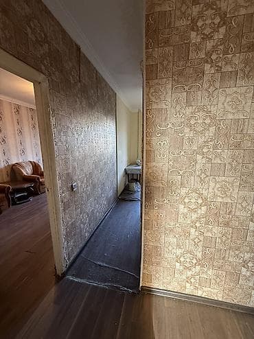 bulbulede kiraye ev: Vasitəçilər yığmasın. İcarəyə verilir 3 otaqlı köhnə tikili 85 m² — 8