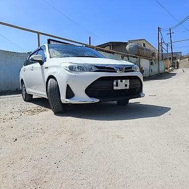 toyota corolla furqon: Salam maşın icəriyə verilir gündəlik 35 manat taksi sertifakti olan — 5