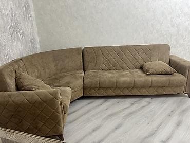 Divanlar: Künc divan – yumşaq nubuk toxumalı, qum rəngində. - L formalı — 2