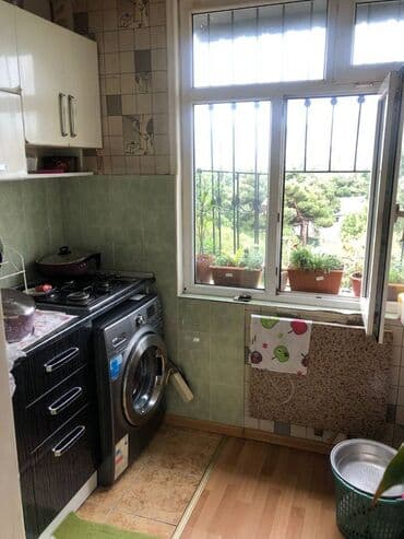 neftcilər metrosu: Bakı, 3 otaqlı, Köhnə tikili, m. Neftçilər, 63 kv. m — 5