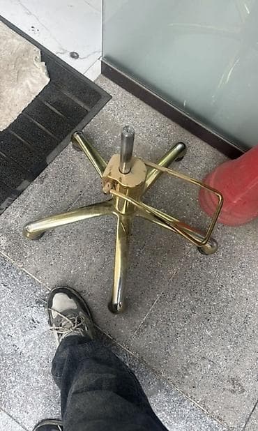 Kreslo temırı ve uzlenmesı adres gelırıy lalafo.az -da Kreslo temırı ve uzlenmesı adres gelırıy