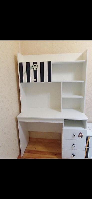 saloglu mebel: Oğlan üçün, Siyirməli, Yazı masası, Stulsuz — 1