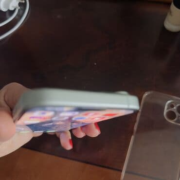 ikinci el iphoneler: IPhone 15, 128 GB, Yaşıl, Face ID — 3