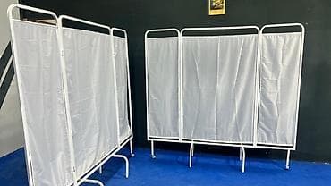 Biznes üçün program təminatı: 3 bölməli tibbi paravan satılır. Çox az istifadə olunub, vəziyyəti — 2