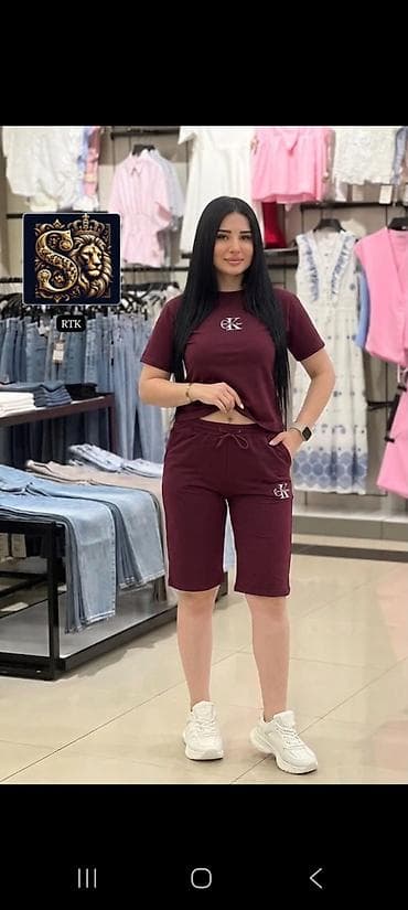 a kəsim donlar: Qadınlar üçün rahat sport dəst - 2 hissəli komplekt: qısa qollu — 2