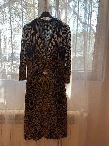 roberto robertino: Kokteyl donu, Midi, Roberto Cavalli, M — 1