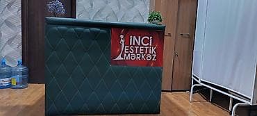 Resepsiyon stolu – salon və klinikalar üçün - Ön panel: tünd yaşıl