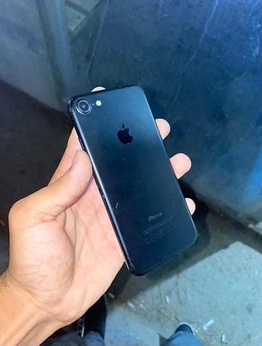 iphone 11 bakida: IPhone 7, 64 GB, Qara, Barmaq izi — 2