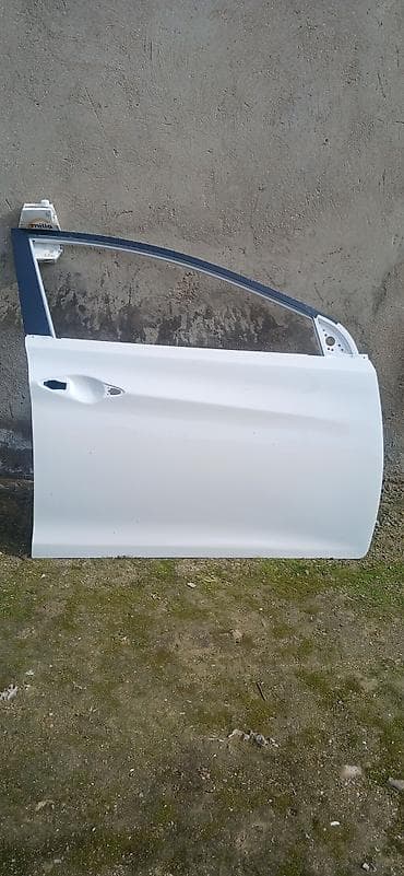 Sol ön, Hyundai 2013, 2013 il, Ünvandan götürmə — 2