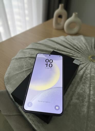 poco x7 qiyməti: Samsung Galaxy S24, 256 GB, rəng - Bənövşəyi, Simsiz şarj — 3