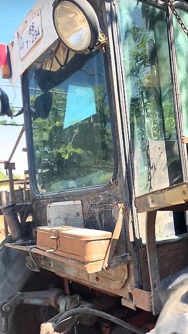 most 3 67: Traktor Belarus (MTZ) 28, 1986 il, 28 at gücü, motor 0.2 l, İşlənmiş — 8