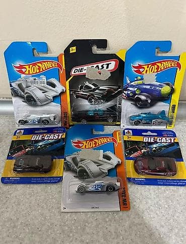 hot wheels qiymeti: Kolleksiya üçün oyuncaq maşınlar dəsti - Brendlər: Hot Wheels və — 1